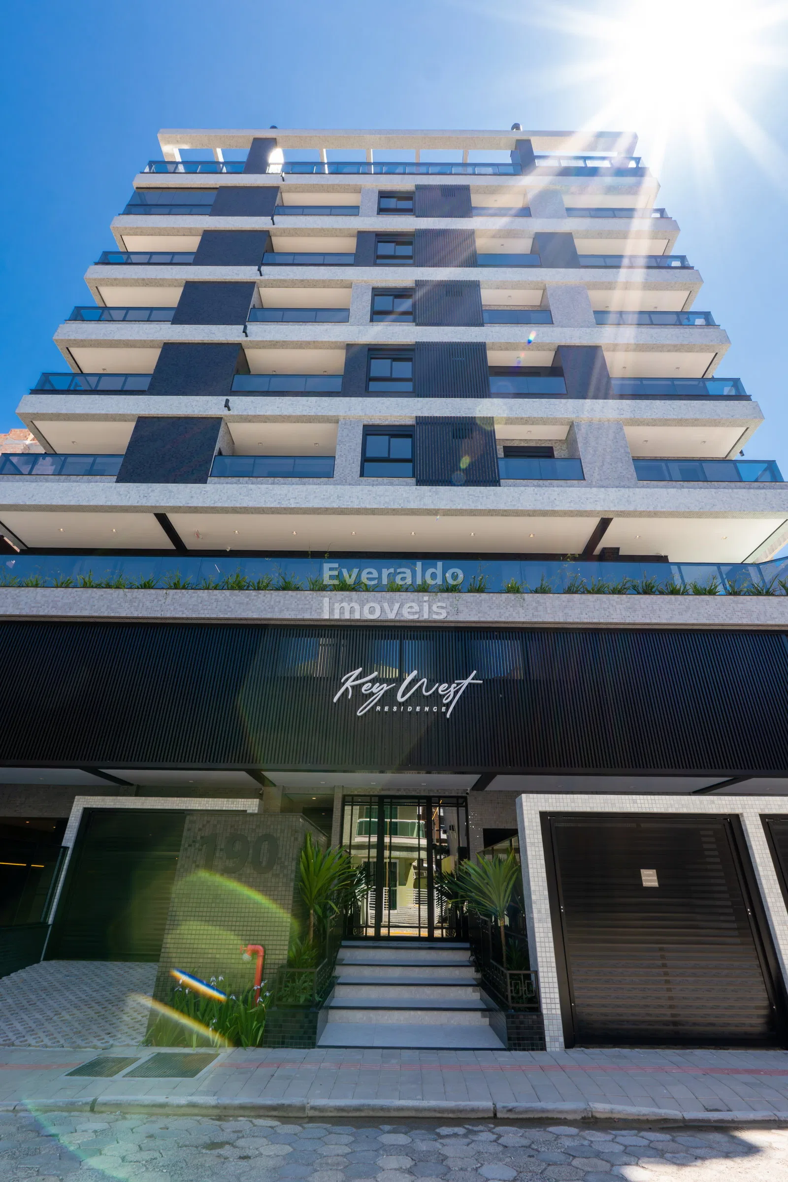 Key West Residence — Bombas