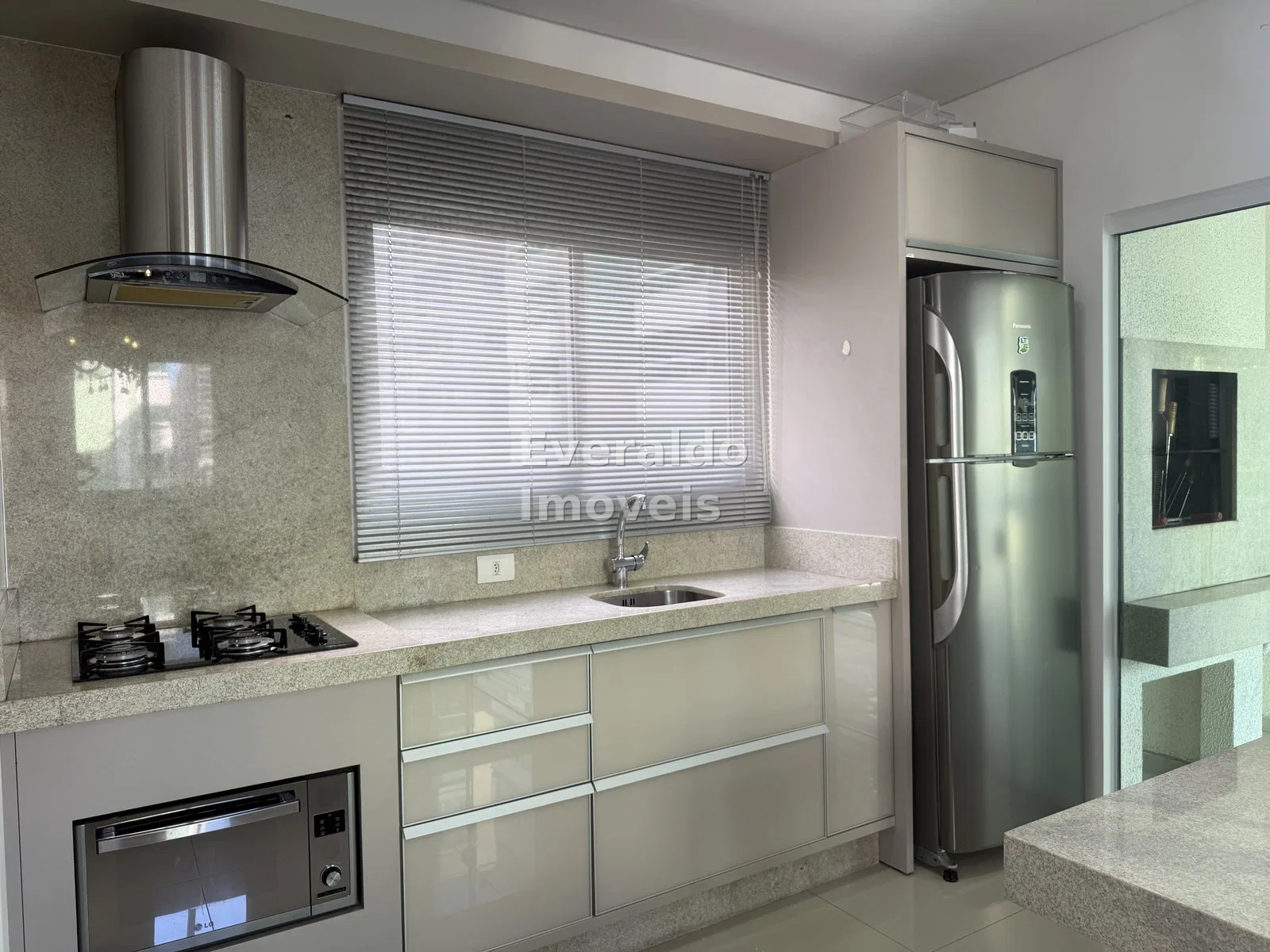 Grand Place 801 — Meia Praia, foto 13