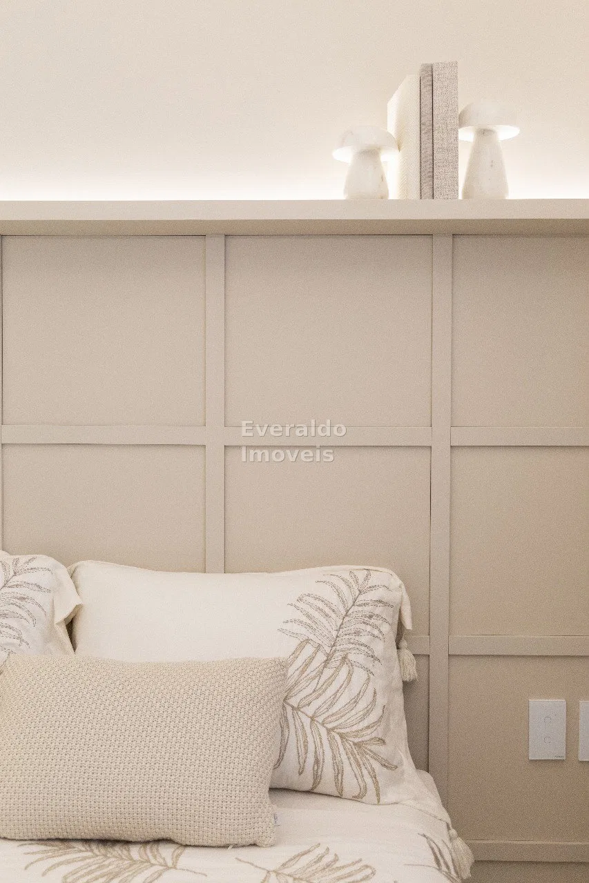 Cosmopolitan Residence — Meia Praia, foto 14