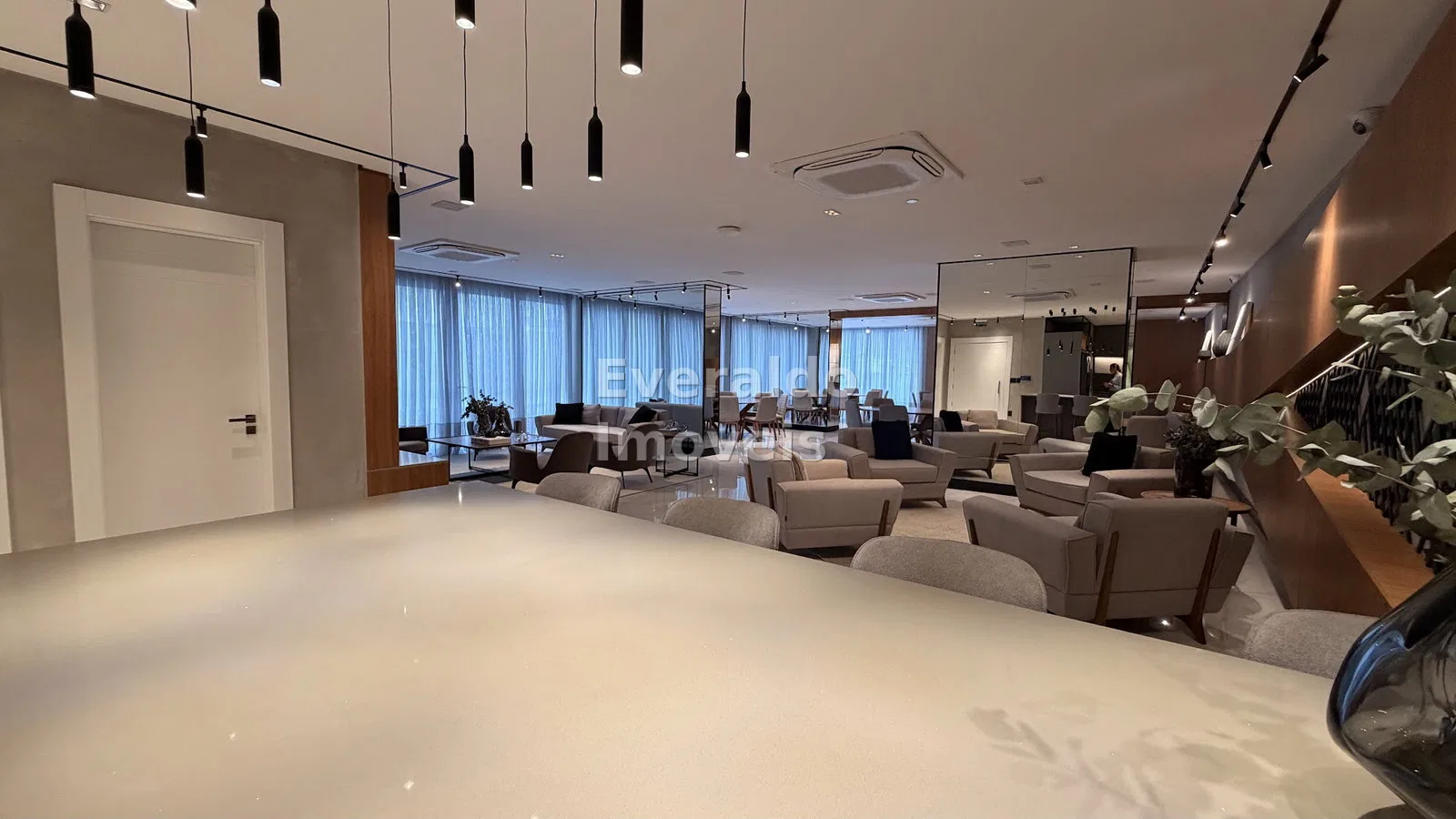 GRAND UNIQUE ANTONIOLI — Meia Praia, foto 11