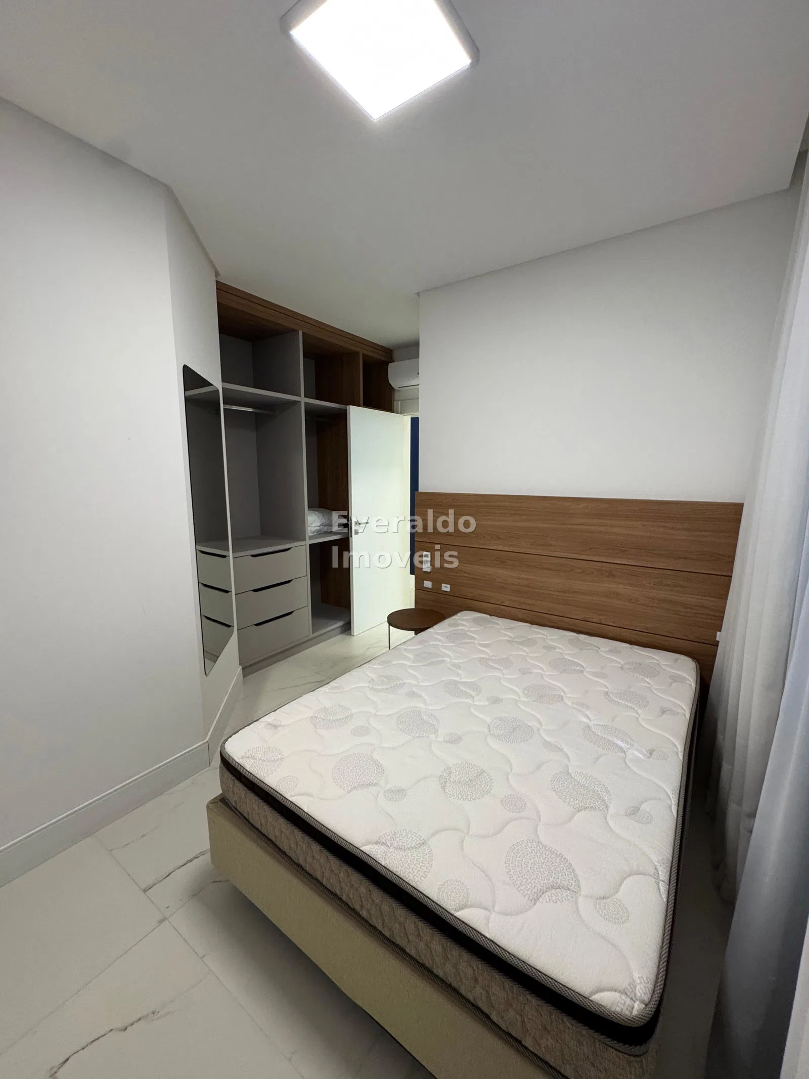 Carmel Residence — Meia Praia, foto 13
