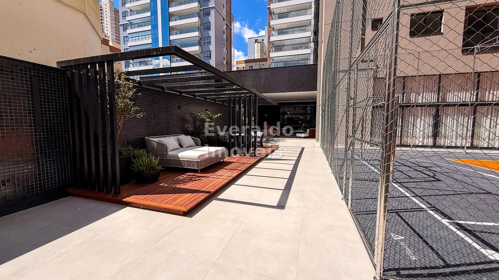 Wall Street Tower — Meia Praia, foto 33 do empreendimento