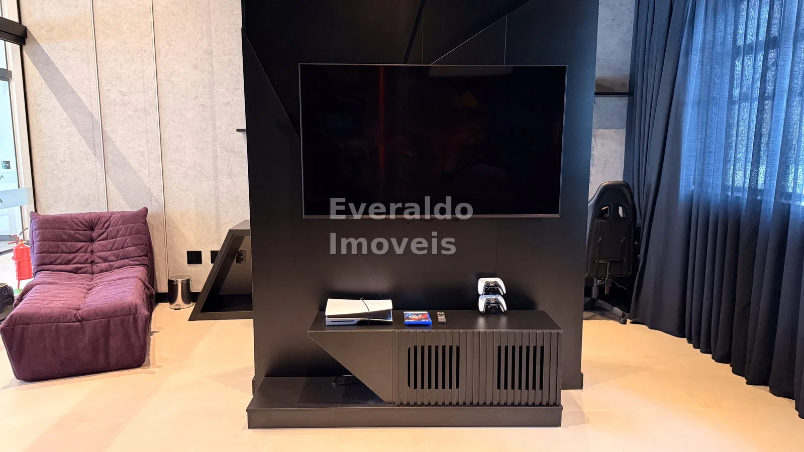 Wall Street Tower — Meia Praia, foto 12 do empreendimento