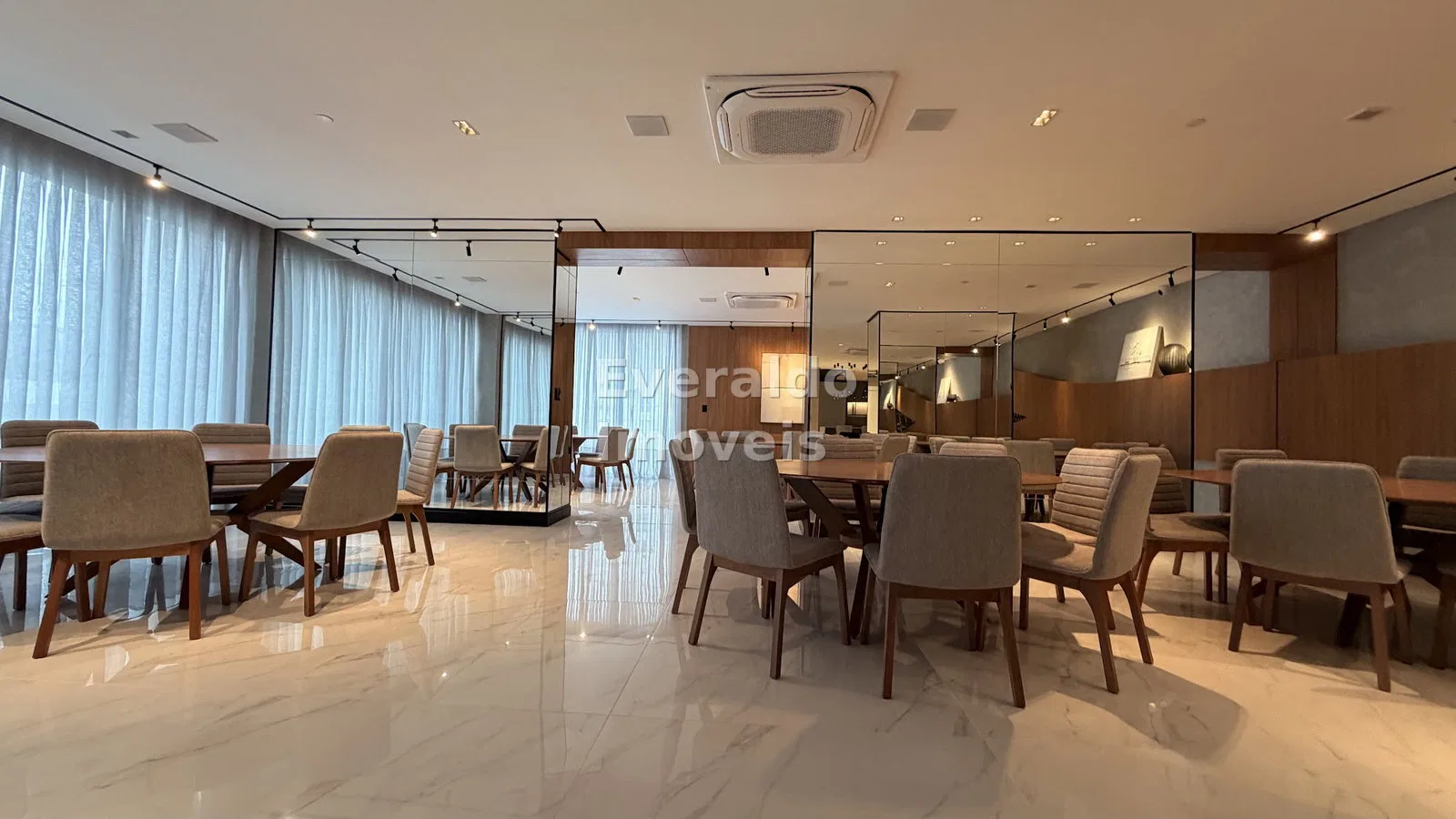 GRAND UNIQUE ANTONIOLI — Meia Praia, foto 7