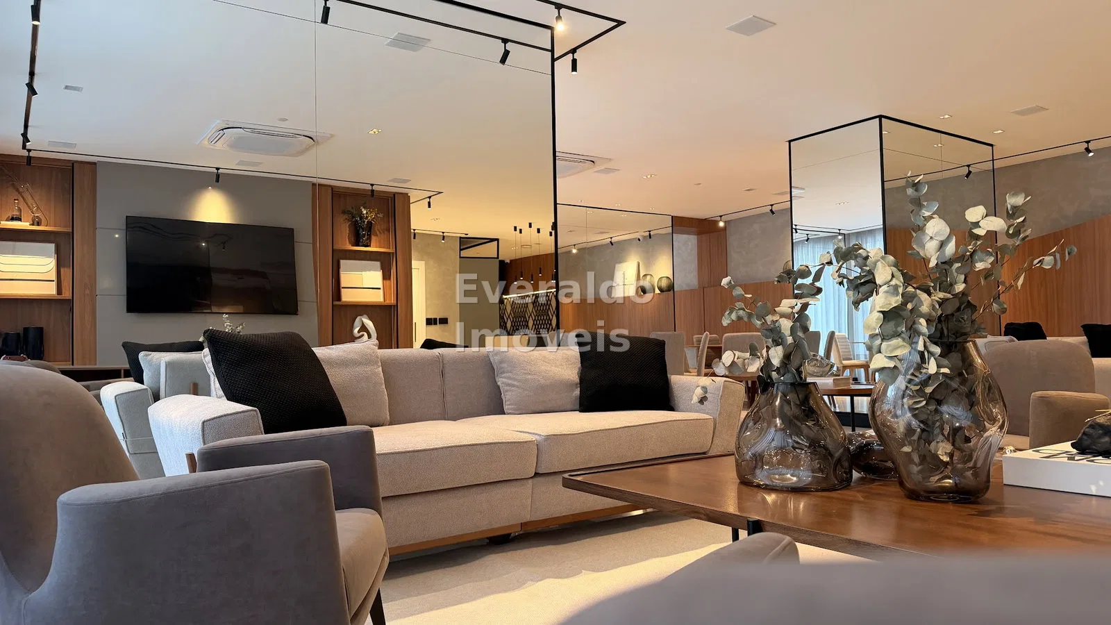 GRAND UNIQUE ANTONIOLI — Meia Praia, foto 8