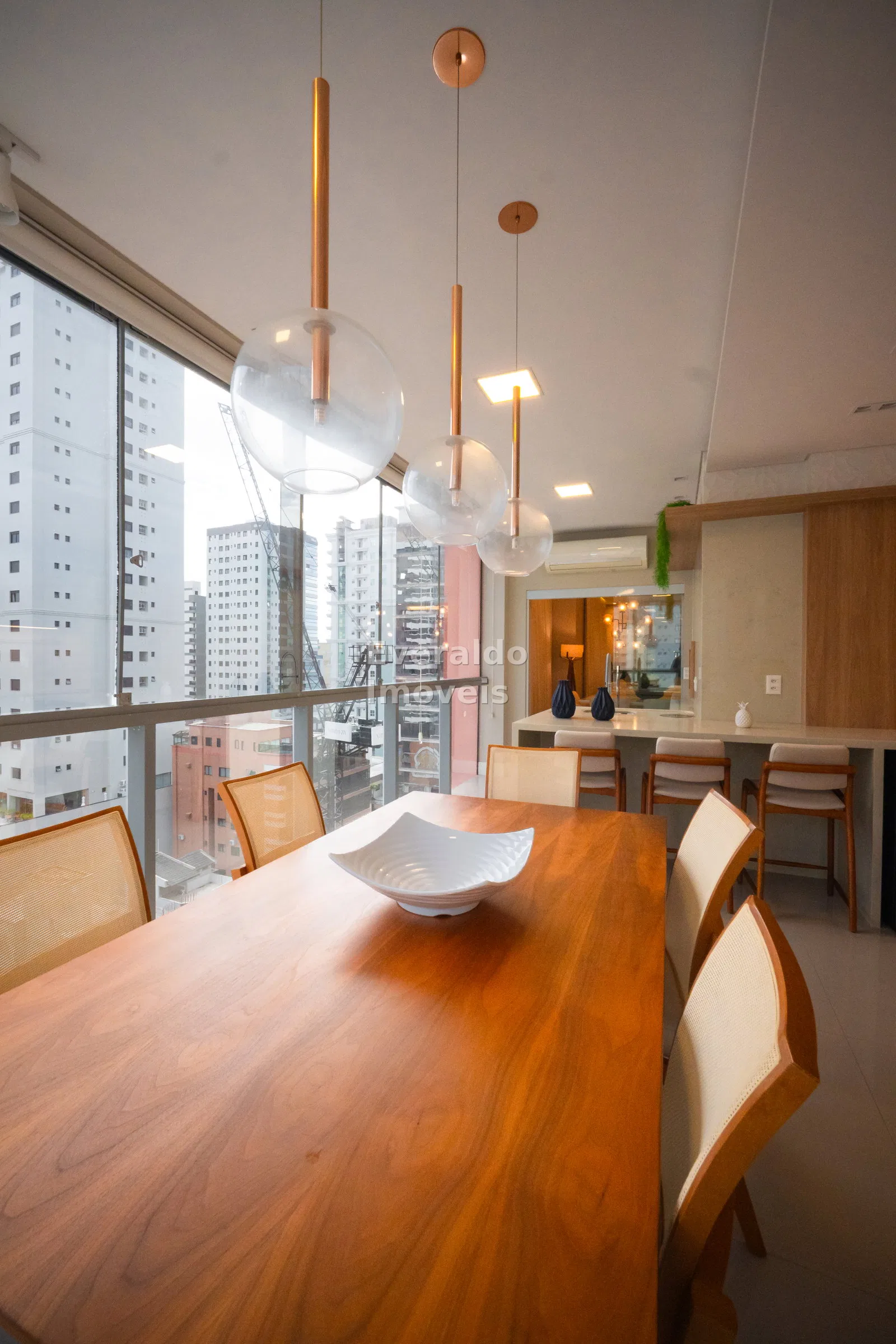 Ocean Towers Residence — Meia Praia, foto 19