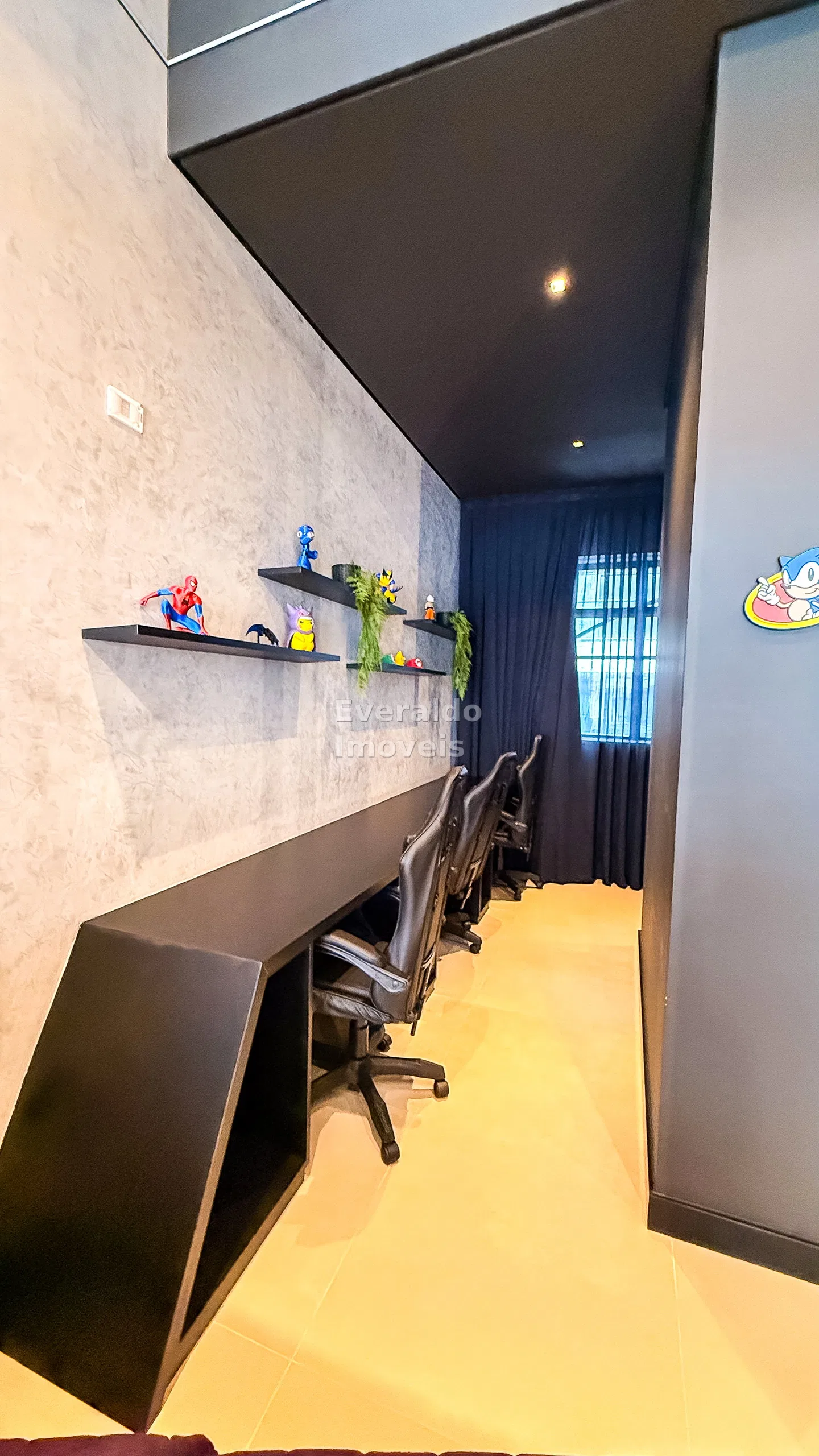 Wall Street Tower — Meia Praia, foto 14 do empreendimento