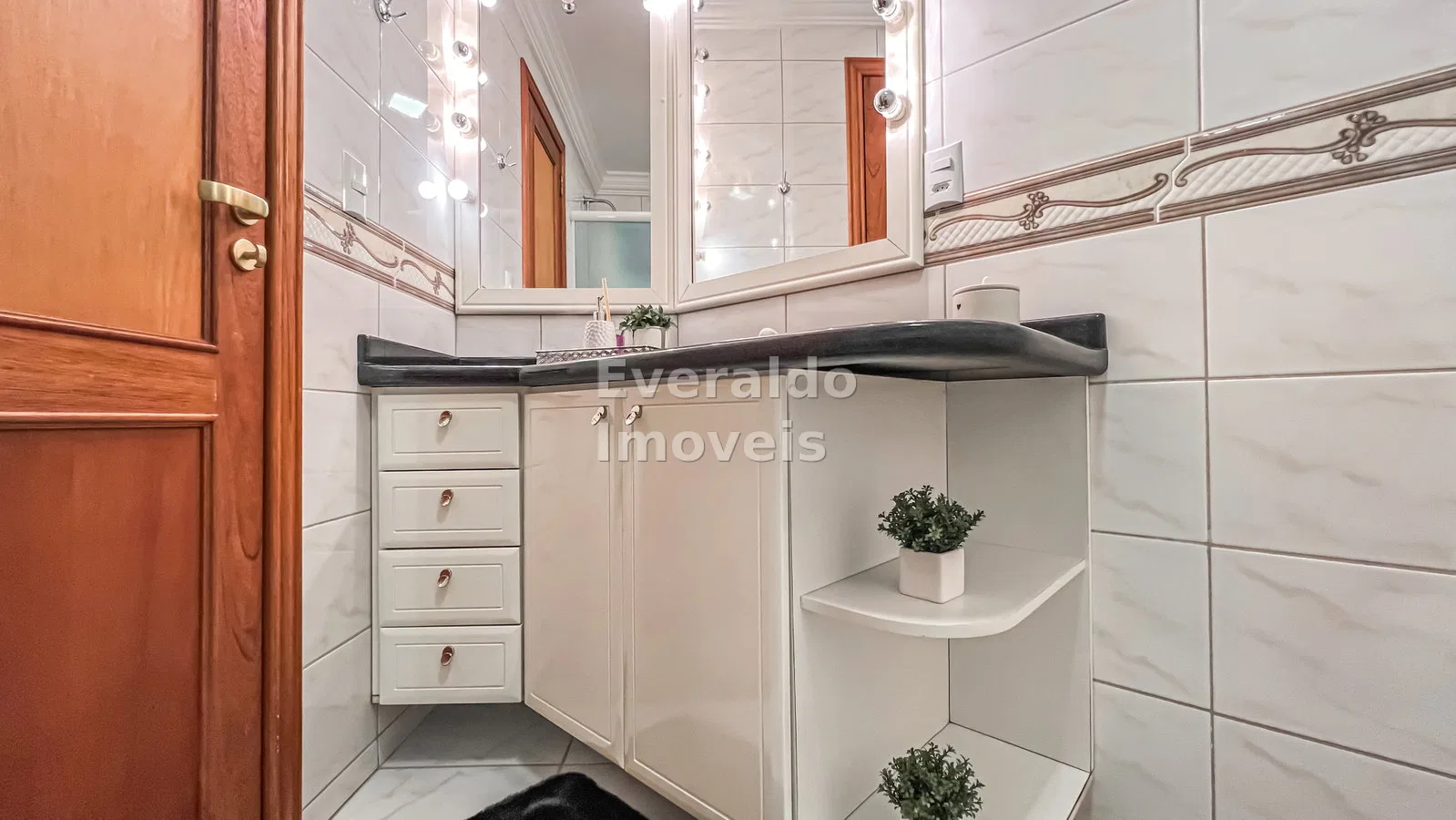 Cobertura Quadra Mar | Res. Canberra — Meia Praia, foto 11