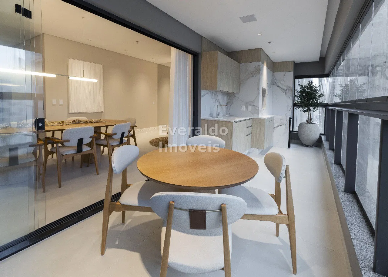 Cosmopolitan Residence — Meia Praia, foto 12