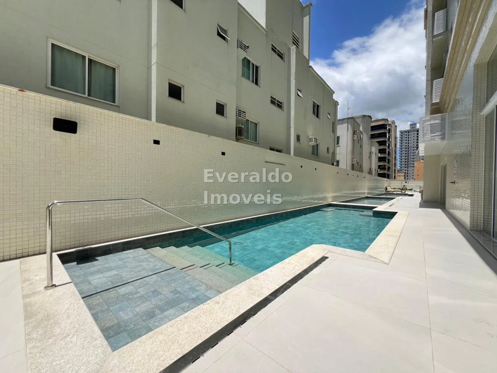 GRAND PROVENCE RESIDENCE — Meia Praia, foto 10