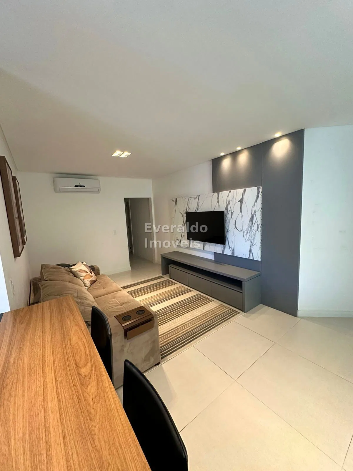 Edifício Orion — Meia Praia, foto 5