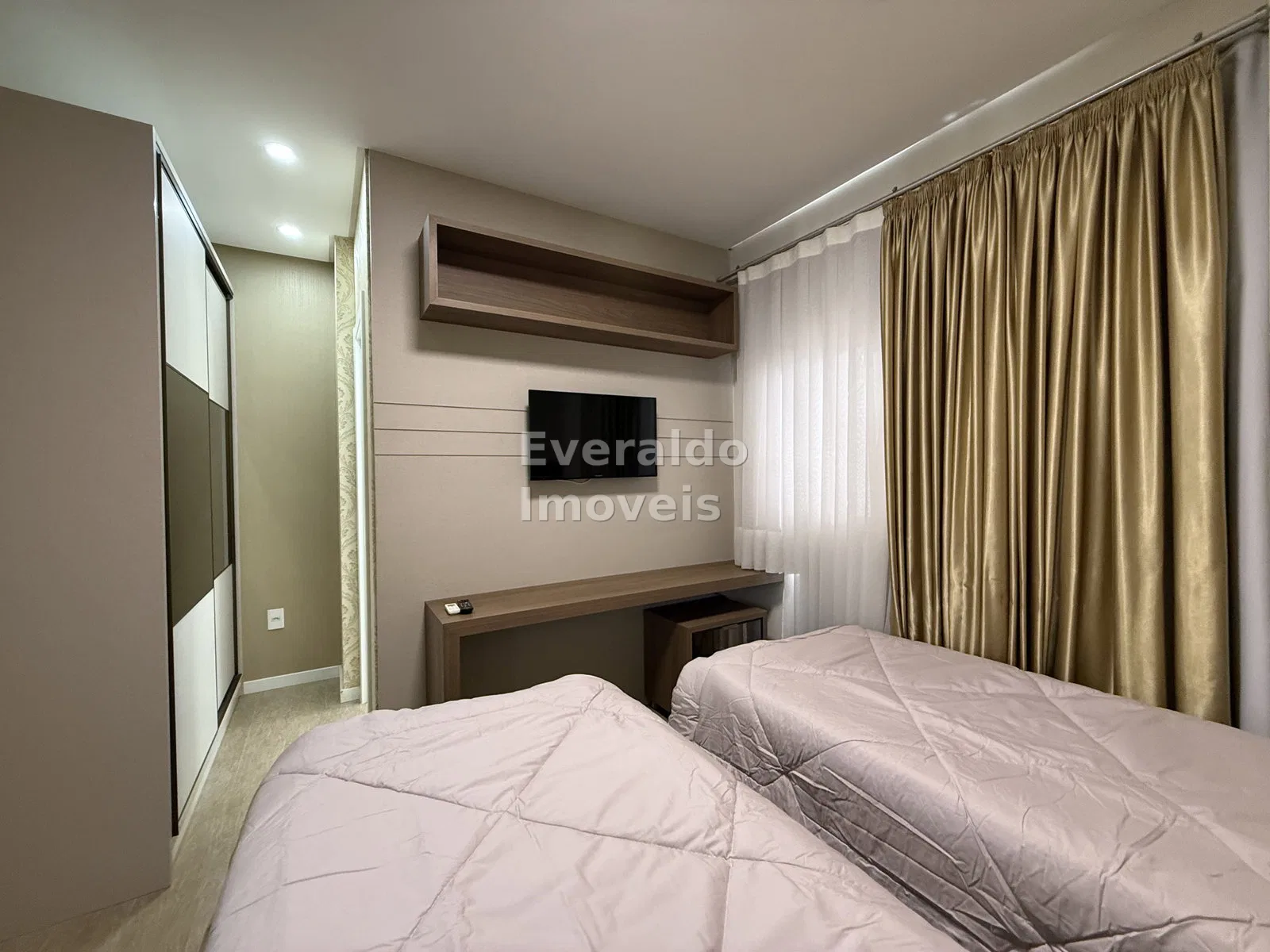 Grand Place 801 — Meia Praia, foto 19