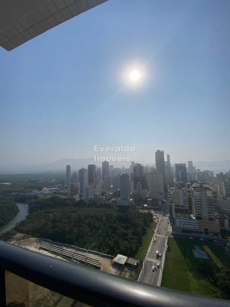 Paramount — Meia Praia, foto 6