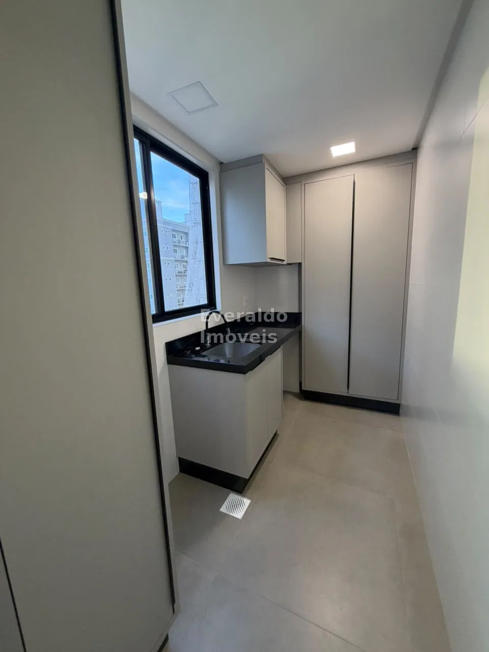 Emerald Bay Residence — Meia Praia, foto 9