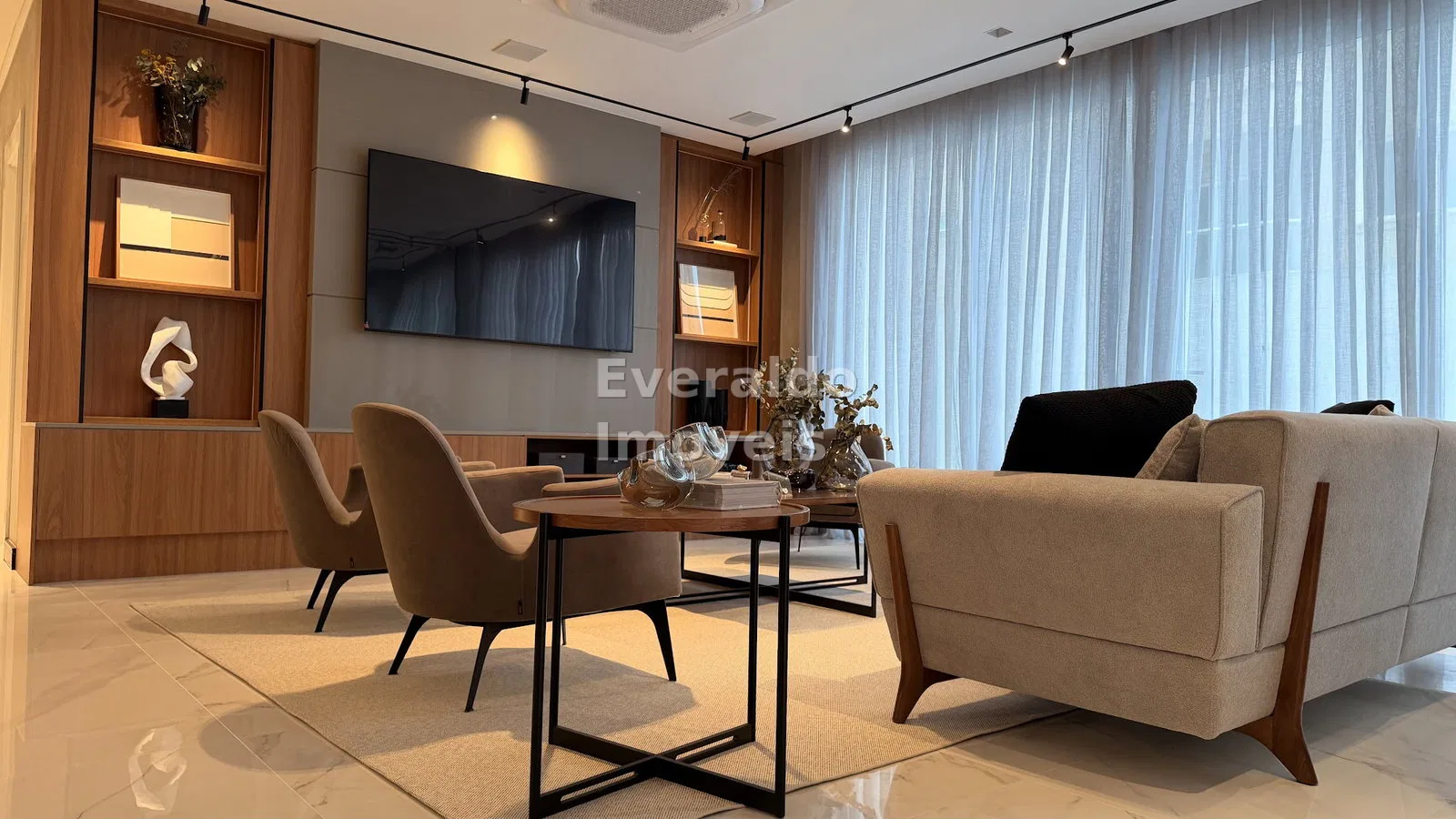 GRAND UNIQUE ANTONIOLI — Meia Praia, foto 9