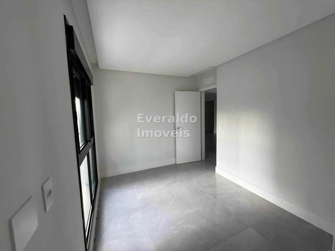 Brava Center — Praia Brava, foto 9