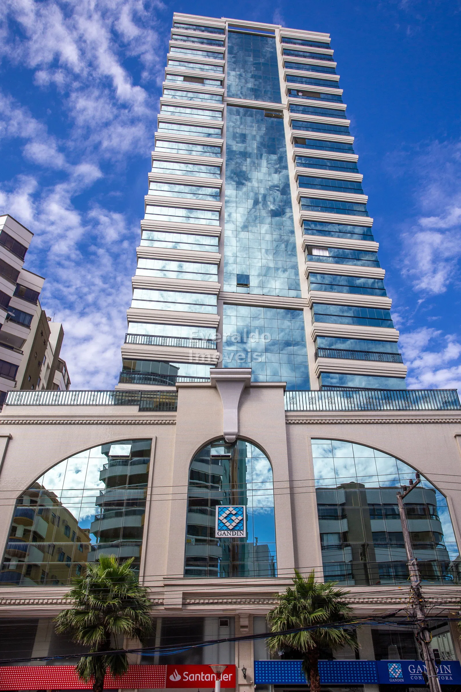 Residencial Villa de Siena — Meia Praia, foto 5 do empreendimento