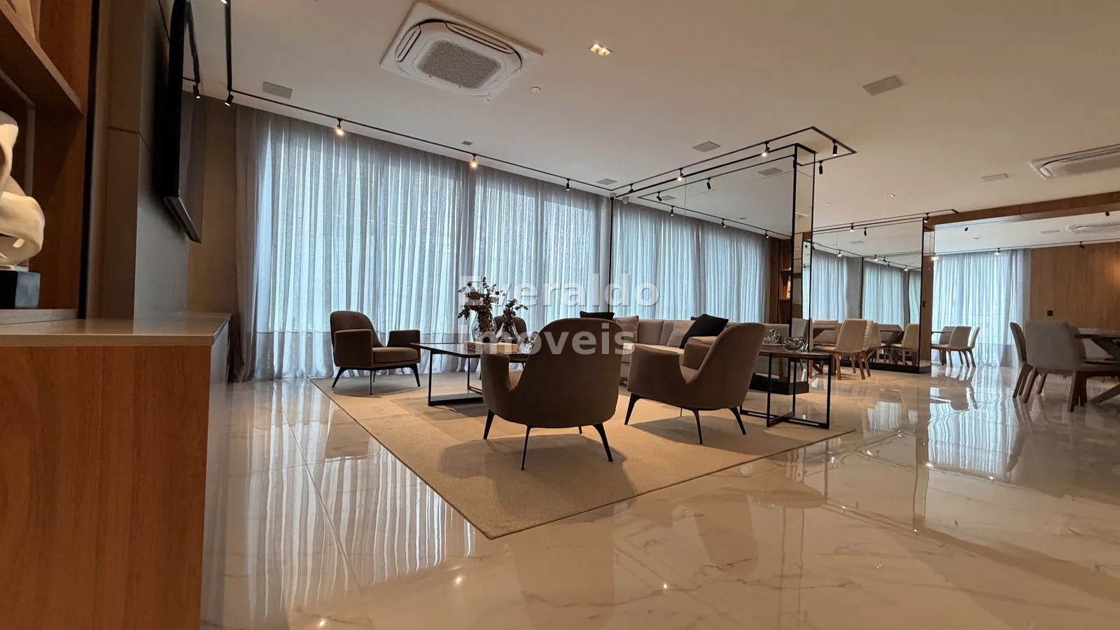 GRAND UNIQUE ANTONIOLI — Meia Praia, foto 10