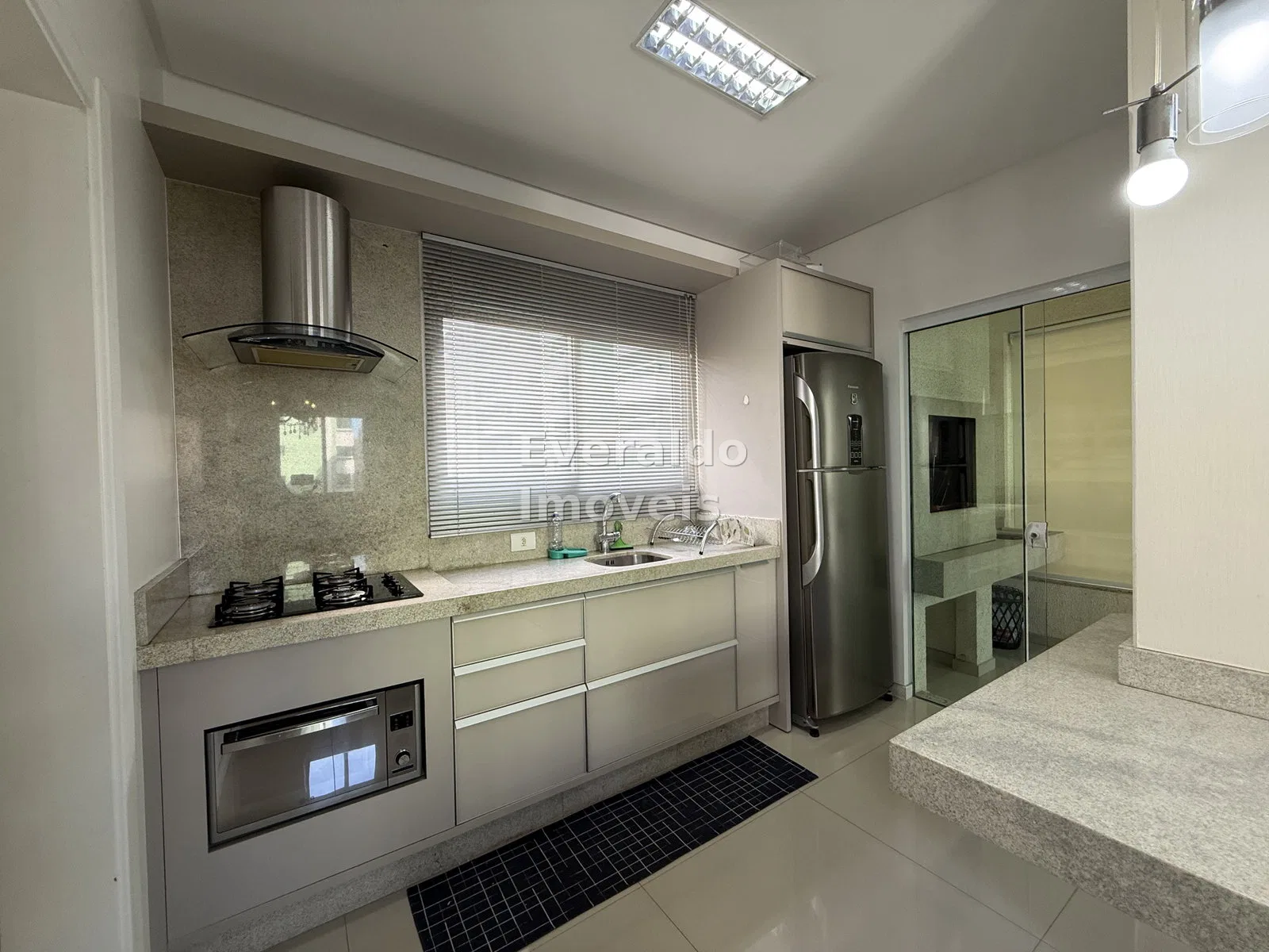 Grand Place 801 — Meia Praia, foto 5