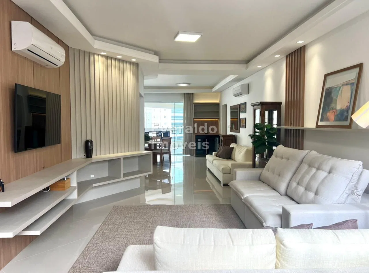 Ed. Las Vegas — Meia Praia